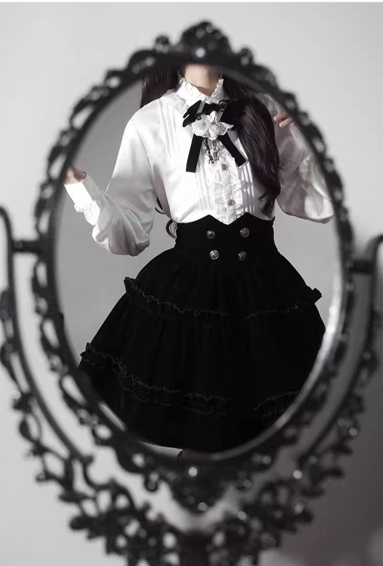 CastleToo~Erosion Heart F-Type~Ouji Lolita Suit Black Velvet Shorts and Skirt