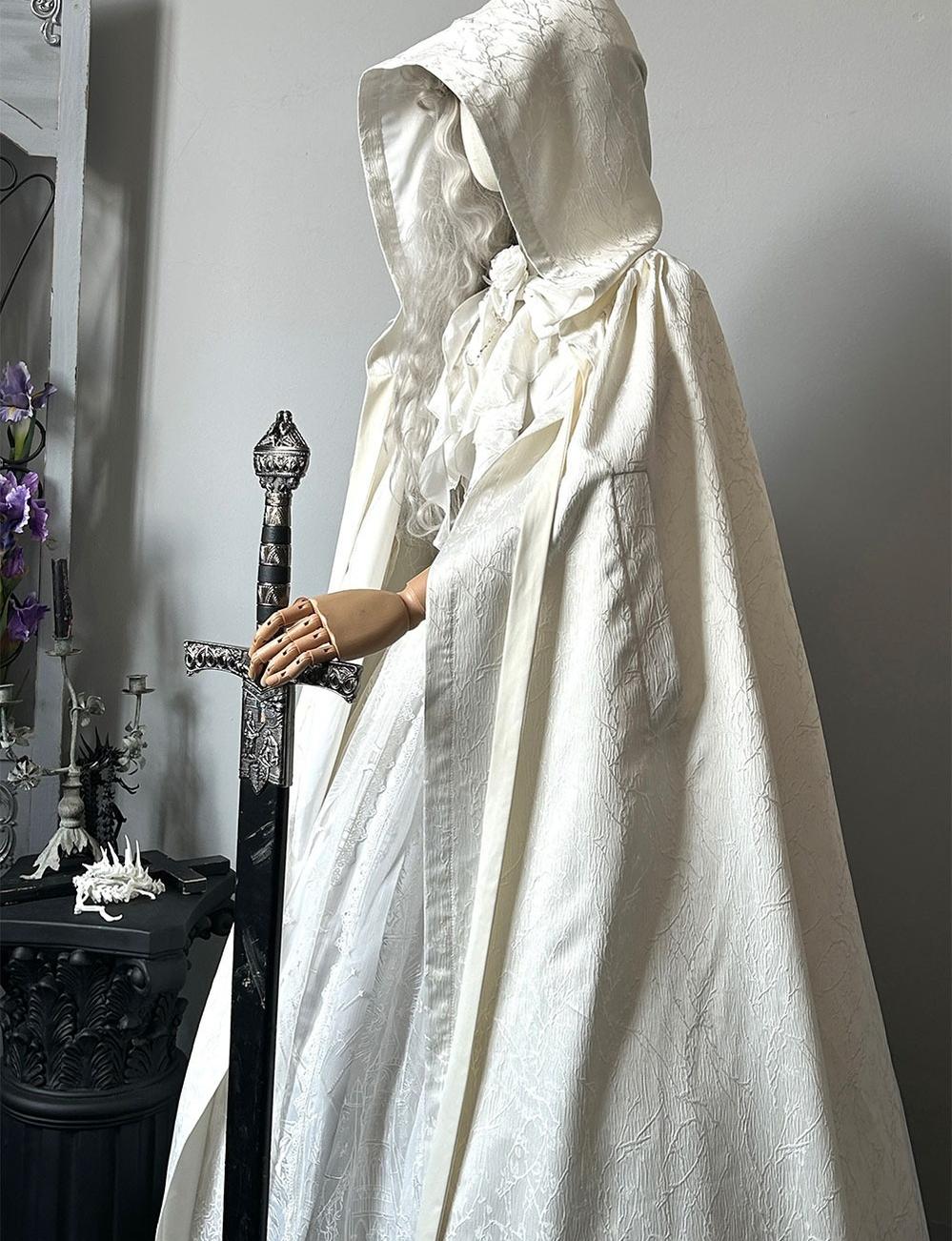ZJstory~Gothic Lolita Cape Long-sleeved Shawl with Detachable Hood