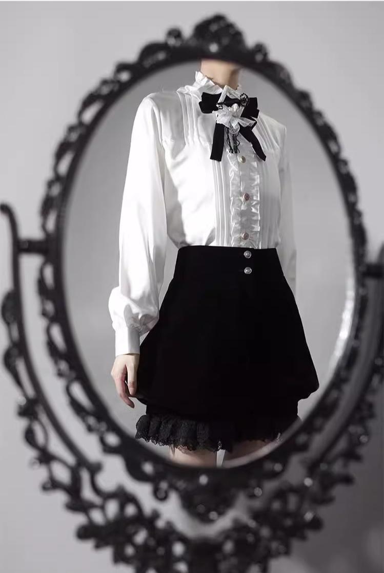 CastleToo~Erosion Heart F-Type~Ouji Lolita Suit Black Velvet Shorts and Skirt