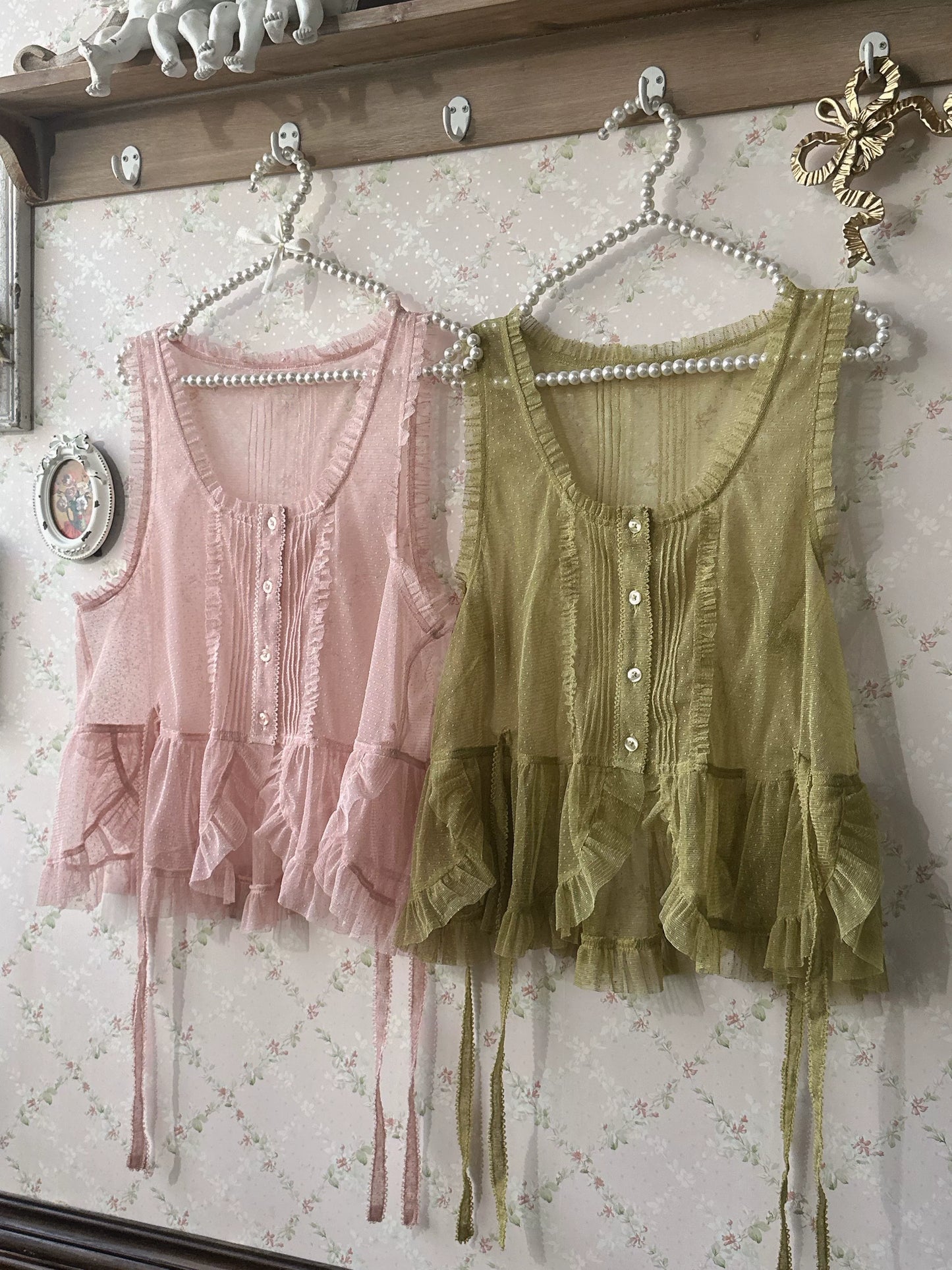 Sweet Dreamer~Antique Wall~Classic Vintage Lolita Vest Tulle Polka Dot Vest