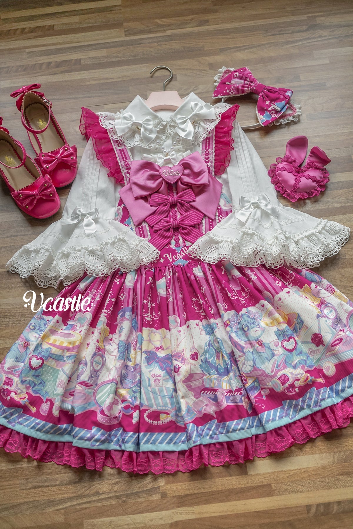 Vcastle~Sweet Crepes~Sweet Lolita Shirt with Princess Sleeves and Bow Chain