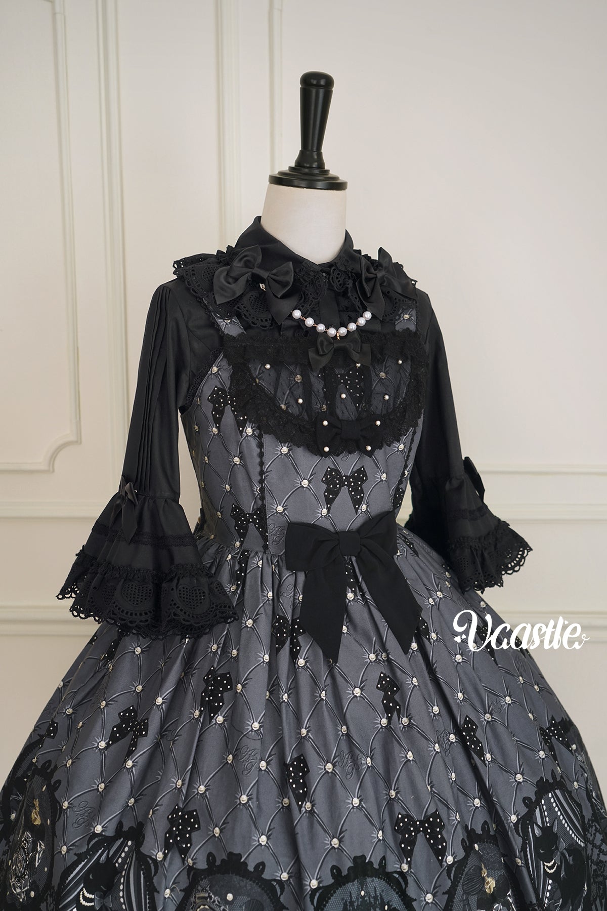 Vcastle~Sweet Crepes~Sweet Lolita Shirt with Princess Sleeves and Bow Chain
