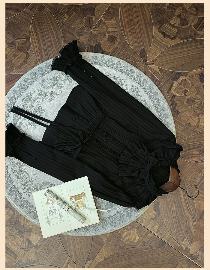 Alice Girl~Fox Band~Sweet Lolita Shirt with Bow Jabot