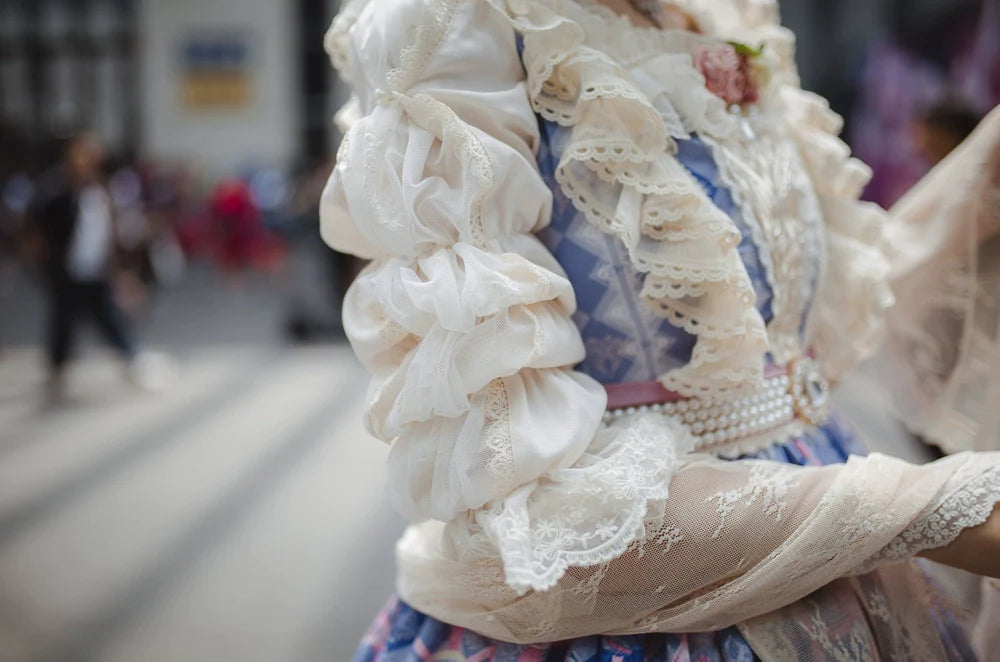 Miss Point~Elizabeth Meow~Classic Lolita Blouse Lotus Root Sleeve Lolita Shirt