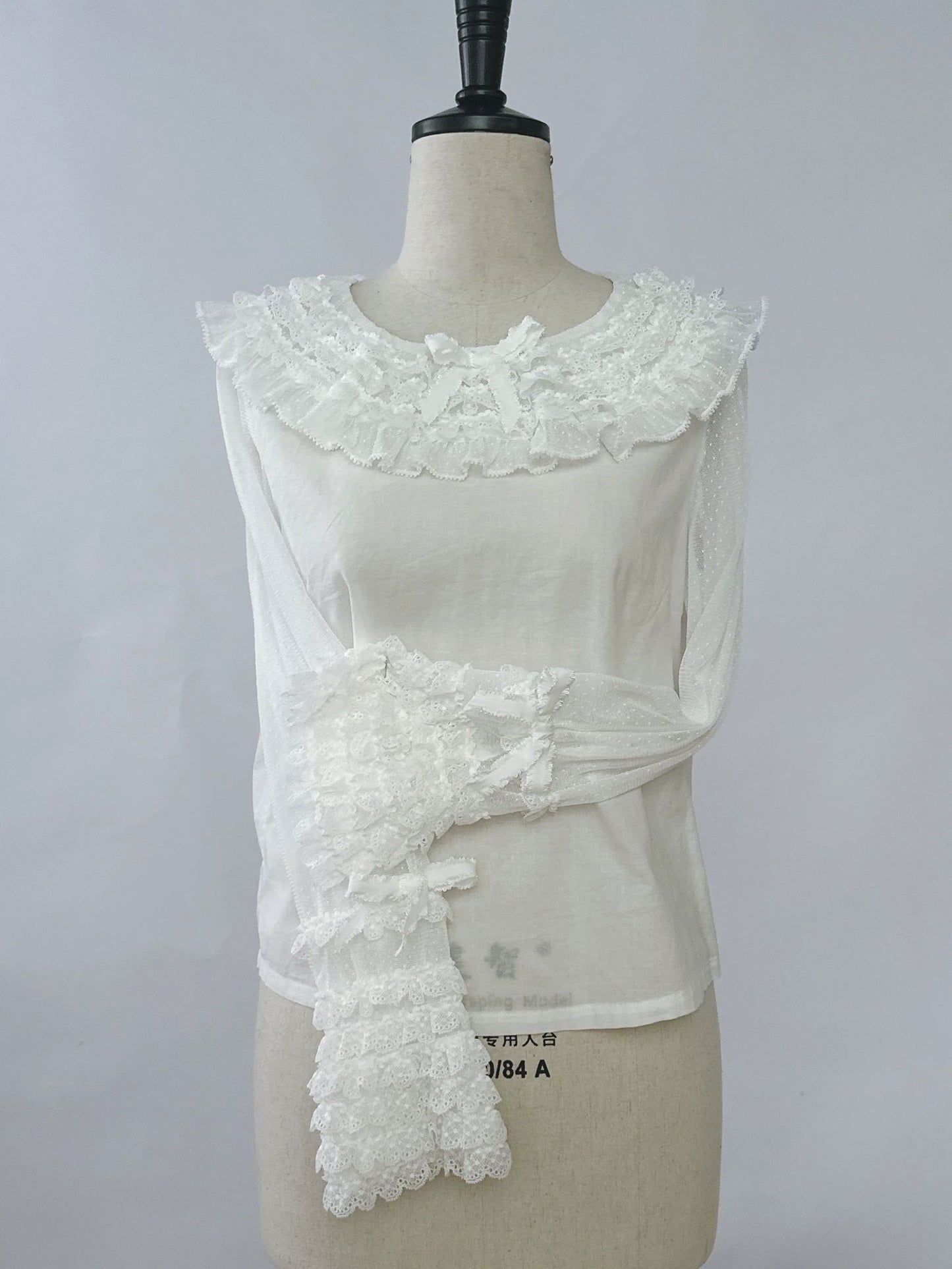 Sweet Dreamer~Antique Wall~Classic Lolita Blouse Polka Dots Tulle Shirt