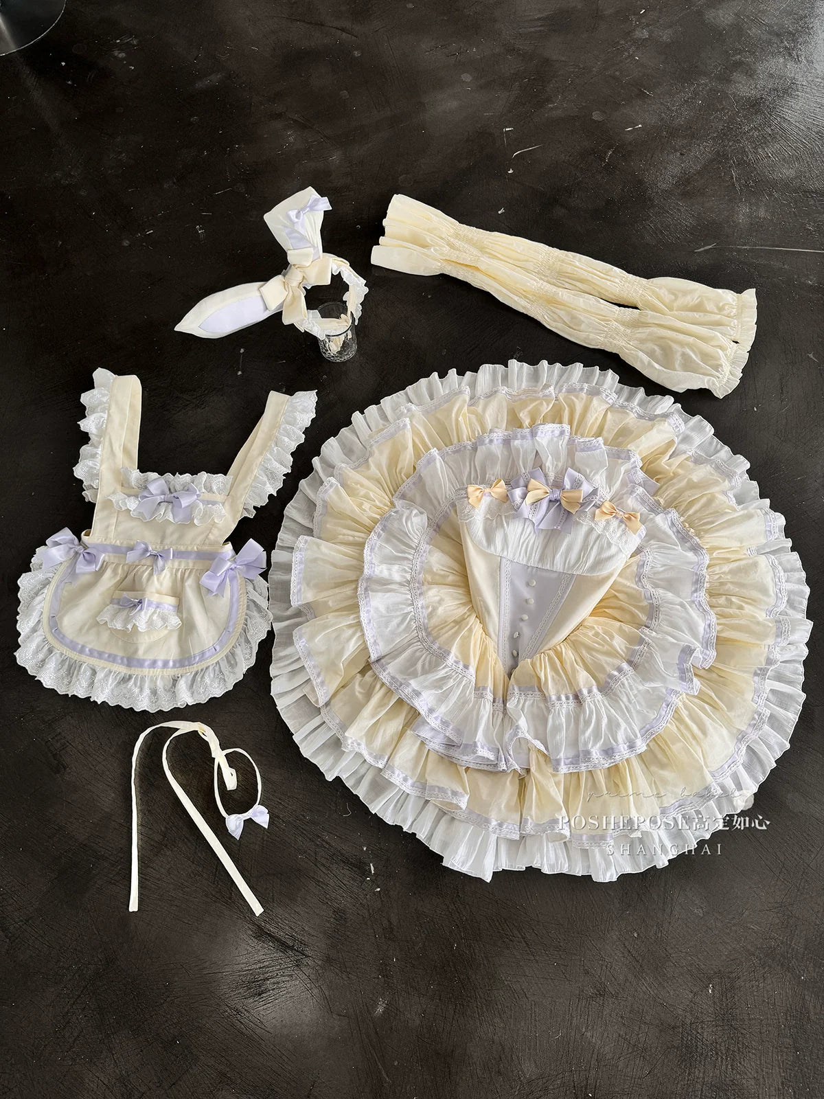 POSHEPOSE~Maid Bunny~Gorgeous Sweet Lolita OP Dress with Detachable Sleeves and Apron