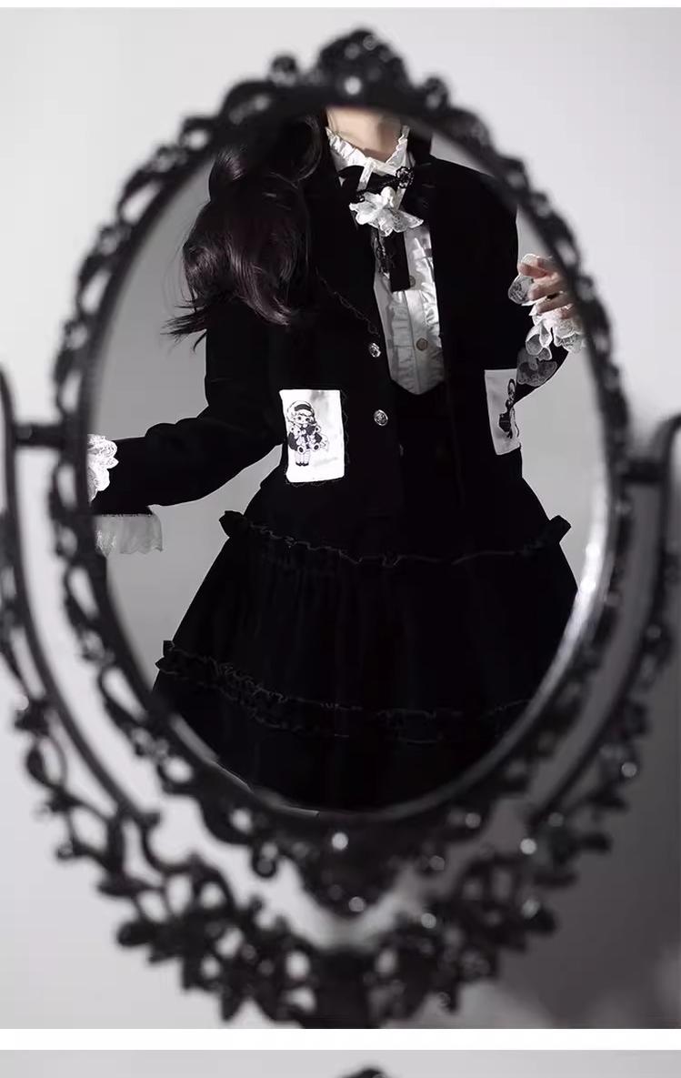 CastleToo~Erosion Heart F-Type~Ouji Lolita Suit Black Velvet Shorts and Skirt